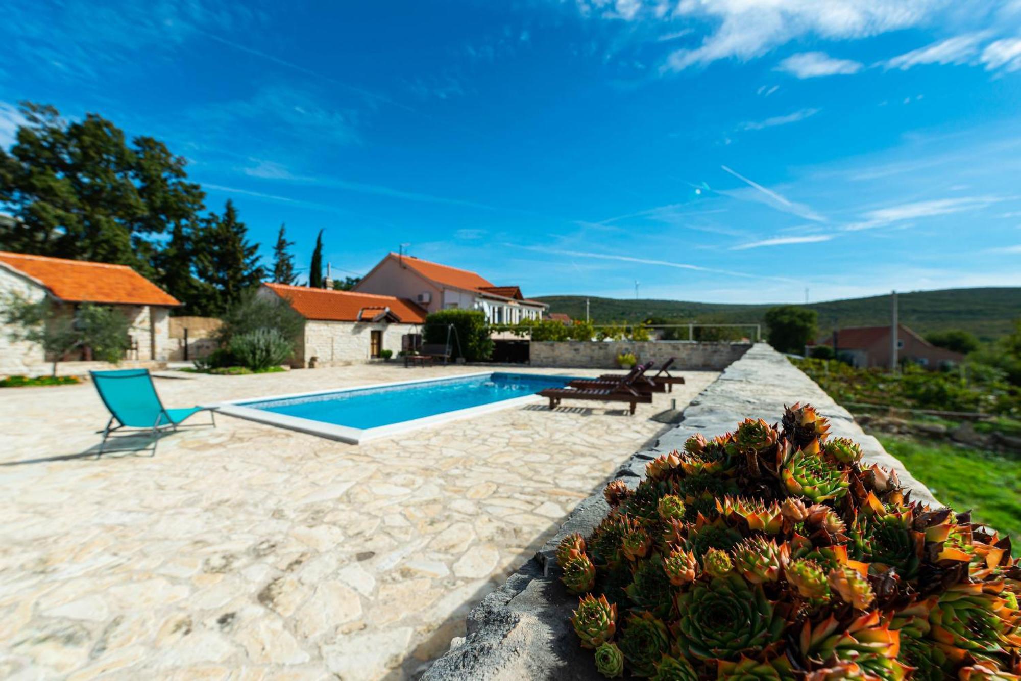 Dalmatian Country House Irena Bruska Ngoại thất bức ảnh